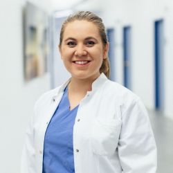 Dr. med. Cornelie Camerer-Waldecker Portrait: Dr. med. Cornelie Camerer-Waldecker