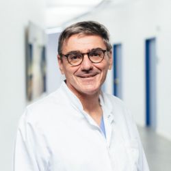 Portrait: Dr. med. Joachim Weber-Albers
